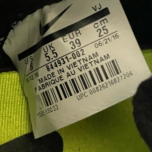 Nike Roshe Run Two Black Anthracite 854931-002 Women’s Size 8 - Picture 3 of 7